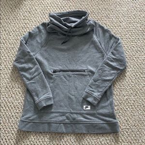 nike sweatshirt